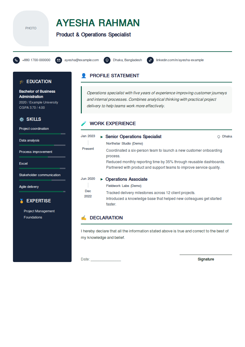 Executive Navy — Organic photo, navy sidebar